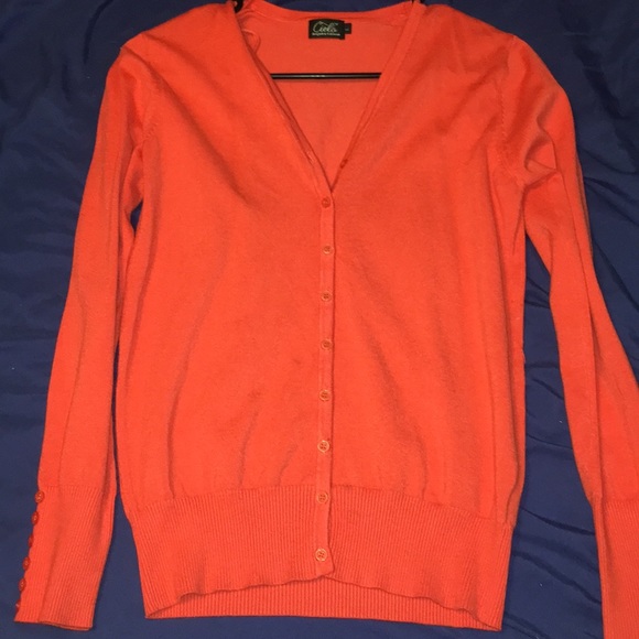 orange cardigan/sweater. - Picture 1 of 3